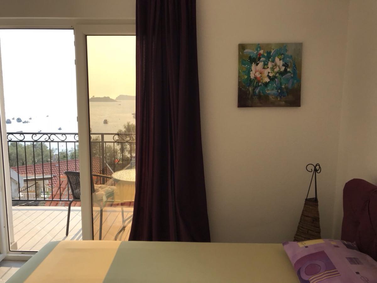 Apartmani Roganovic Luštica Eksteriør billede